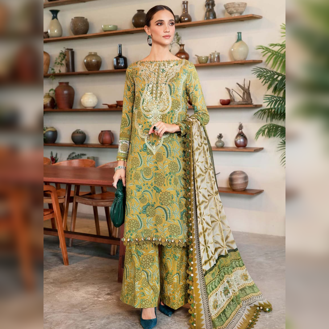 SR-MB456 Digital Printed Lawn 3pc Suit With Digital Printed Lawn Dupatta