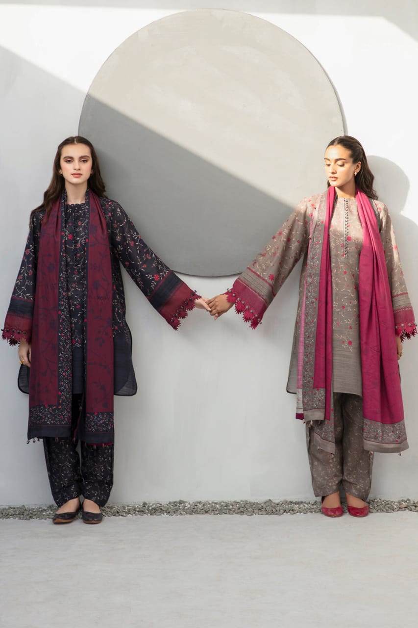 SR-BQ406 Digital Printed Khaddar 3Pc Suit With Digital Printed Khaddar Dupatta