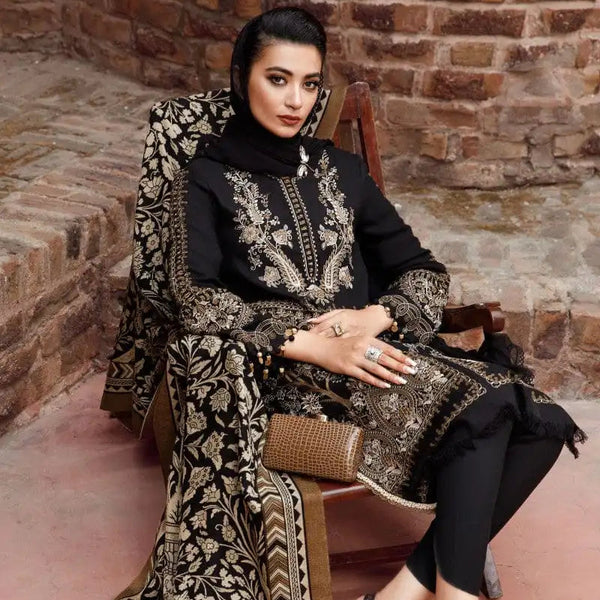 SR-2061 Dhanak Embroidered Suit With Digital Printed Wool Shawl