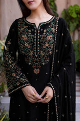 LF-BT2800 HIGHLY RECOMMENDED Unstitched Fully Embroidered Lawn Suit With Embroidered Bamber Chiffon Dupatta