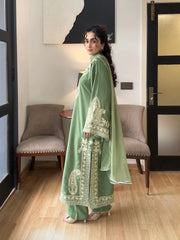 LF-MR2740 Unstitched Embroidered Lawn Suit 3pc With Bamber Chiffon Embroidered Dupatta