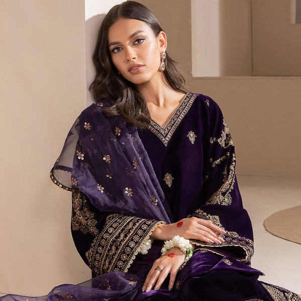 SR-1079 Embroidered 9000 Micro Velvet 3Pc With Organza Embroidered Dupatta