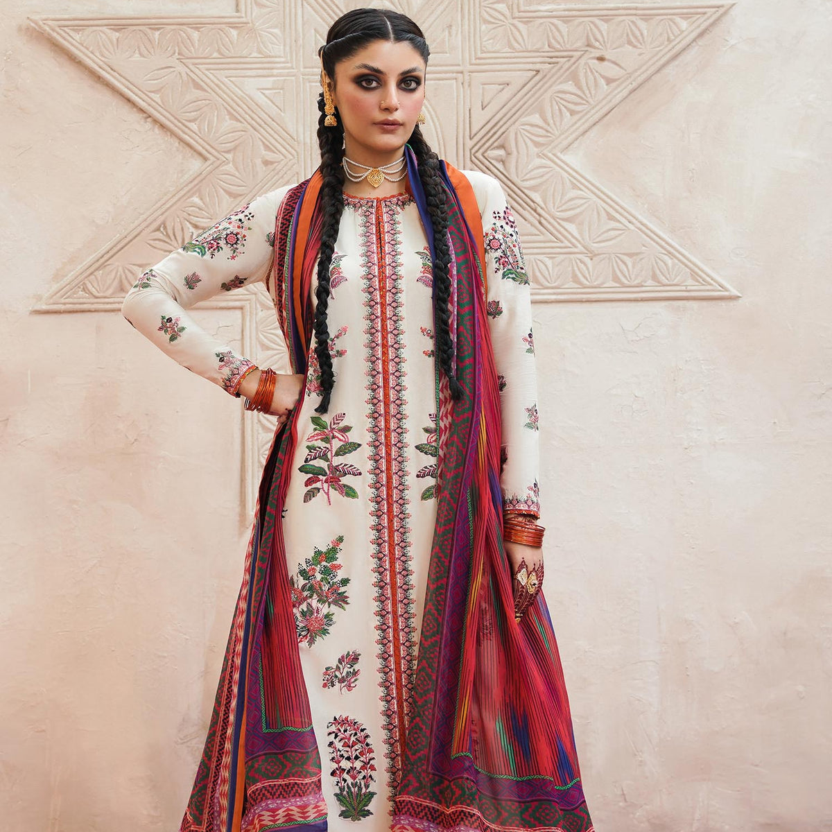 SR-575 Linen Stuff 3 piece Fully Embroidered With Digital Printed Silk Dupatta & Extra Patches