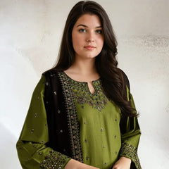 LF-89333 Lawn Embroidered 3pc Suit With Bamber Chiffon Embroidered Dupatta