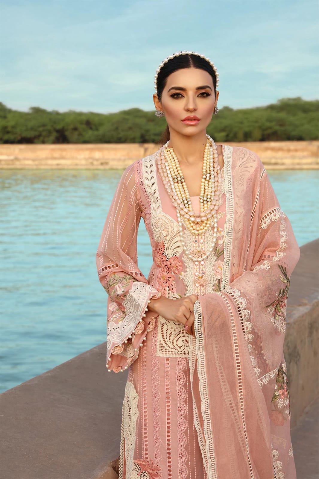 SR-28 Lawn Unstitched Embroidered 3pc Suit With Organza Embridered Dupatta