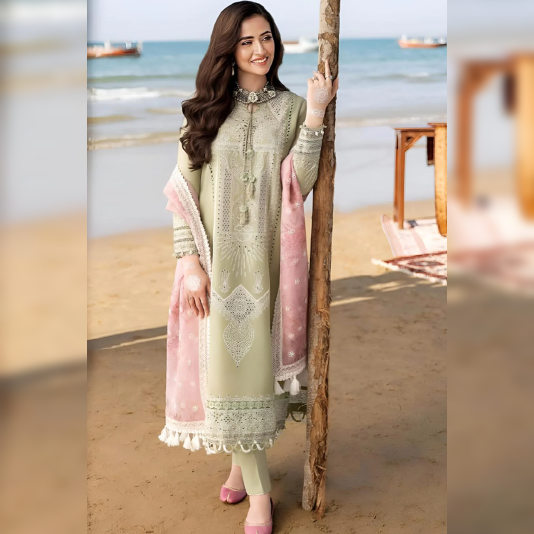 LF-CH10 Embroidered ChickenKari Lawn Suit With Printed Organza Dupatta