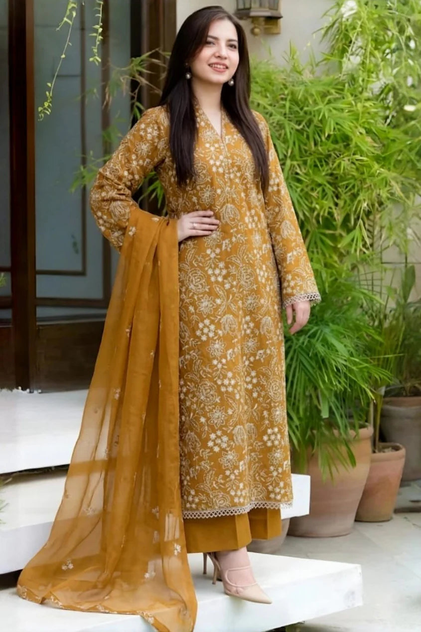 LF-BR09 Lawn 3Pc Embroidered Suit with Bamber Chiffon Embroidered Dupatta