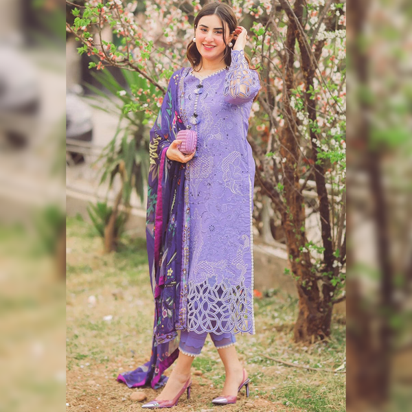 LF-04 Lawn stuff 3 Piece fully Embroidered Suit with Silk Printed Dupatta