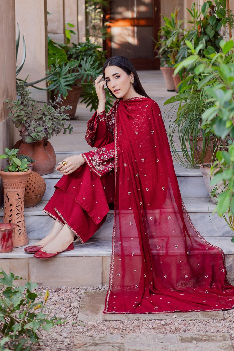 LF-BT2700 Unstitched Fully Embroidered Lawn Suit With Embroidered Bamber Chiffon Dupatta
