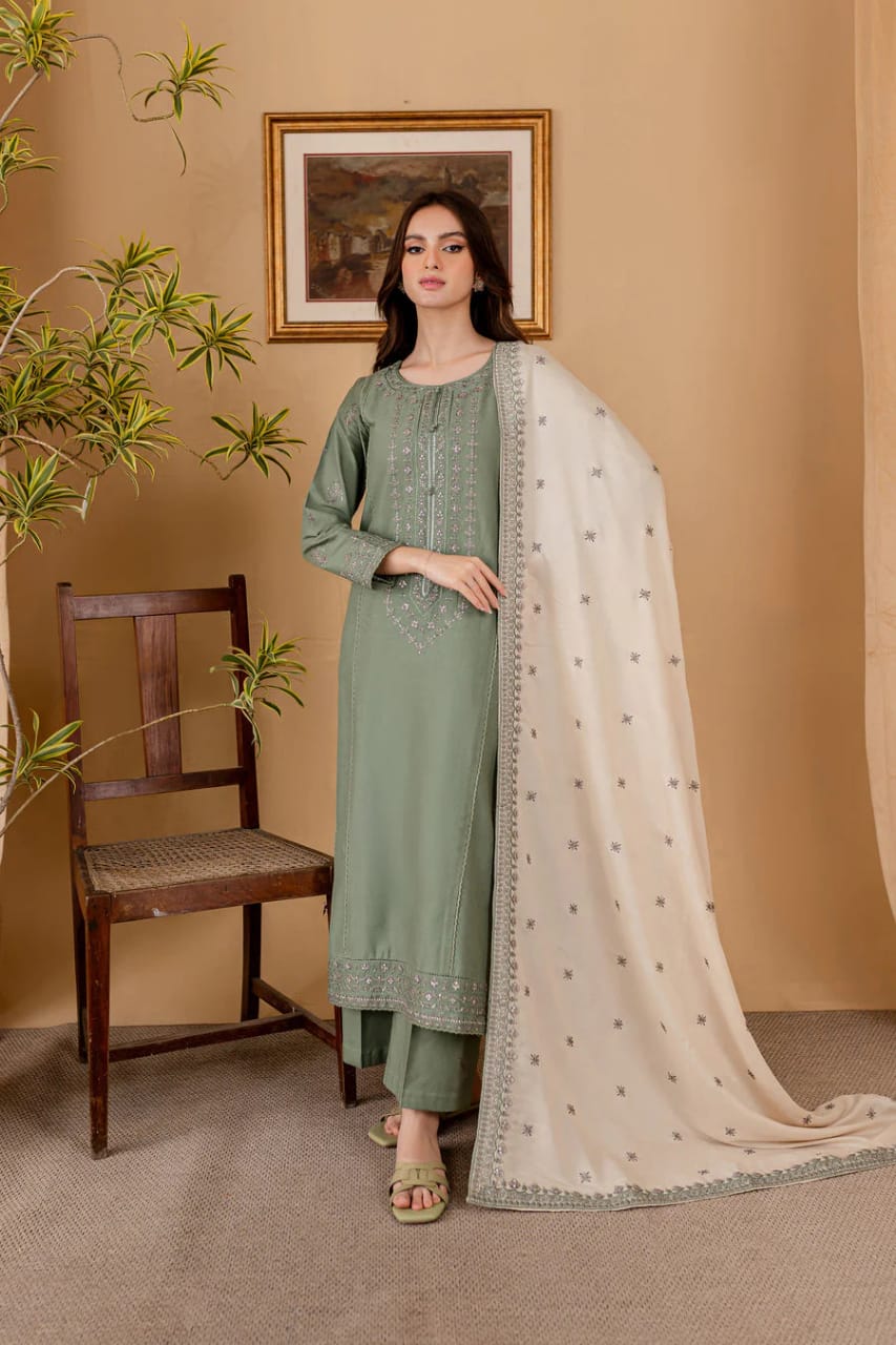 LF-RP600 Unstitched Fully Embroidered Lawn Suit With Embroidered Lawn Dupatta