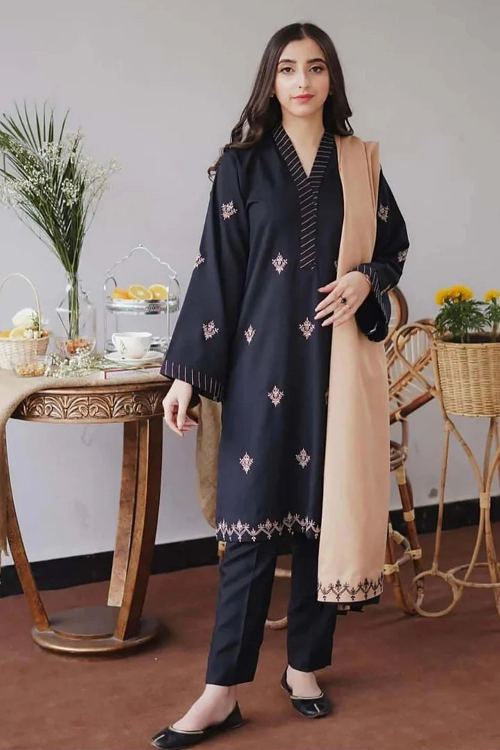 SR-BR1135 Unstitched Heavy Embroidered Dhanak Suit Embroidered Dhanak Shawl