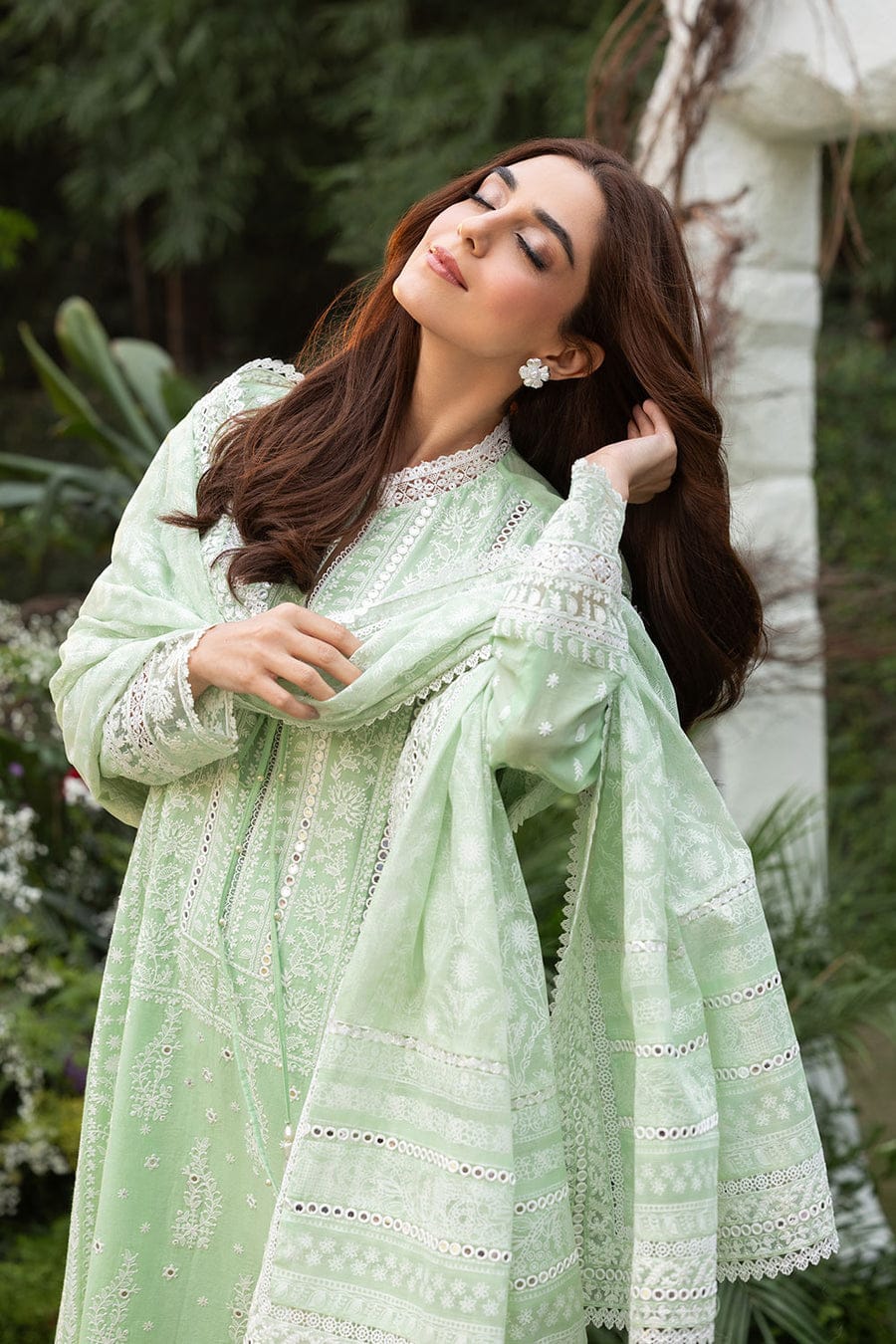 LF-SN2675 Unstitched Fully Embroidered Lawn Suit With Embroidered Organza Dupatta