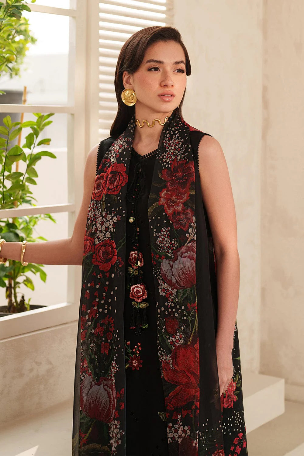 LF-BQ209 Unstitched Digital Printed Lawn Suit 3pc With Digital Printed Lawn Dupatta