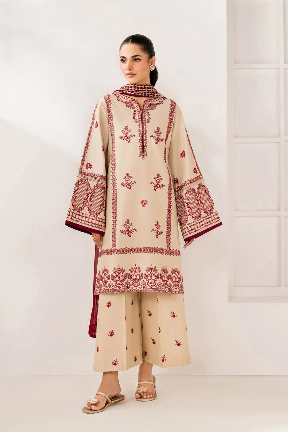 LF-BQ2950 Unstitched Fully Embroidered Dhanak Suit With Fully Embroidered Dhanak Shawl