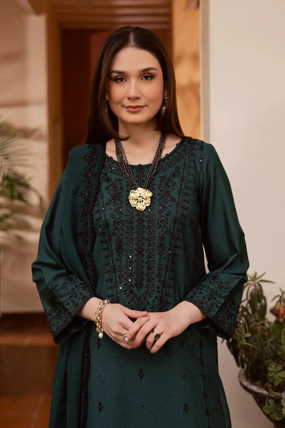 LF-BT3085 Unstitched Fully Embroidered Dhanak Suit With Fully Embroidered Dhanak Shawl