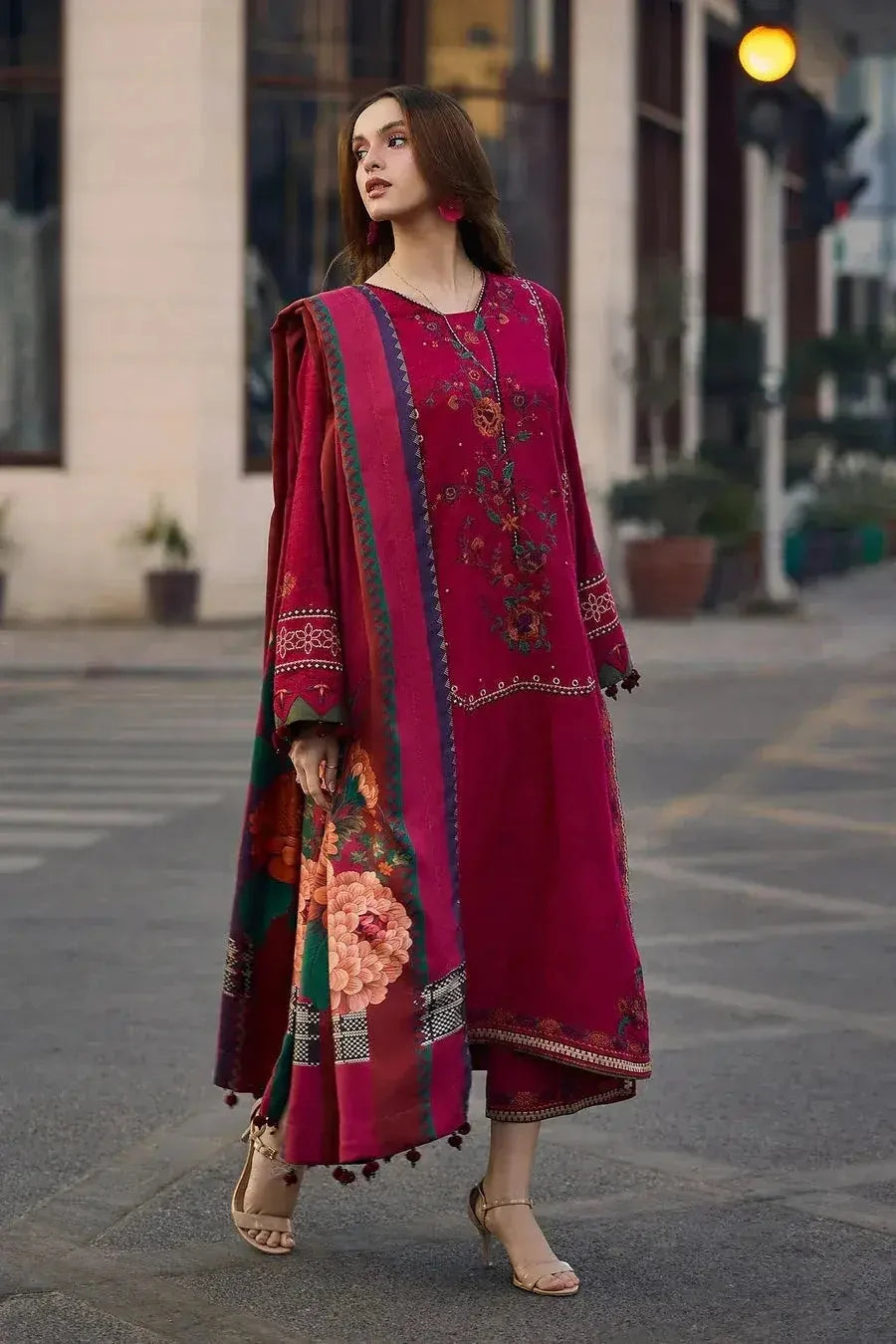 LF-CZ2980 Unstitched Fully Embroidered Dhanak Suit With Digital Printed Diamond Wool Shawl
