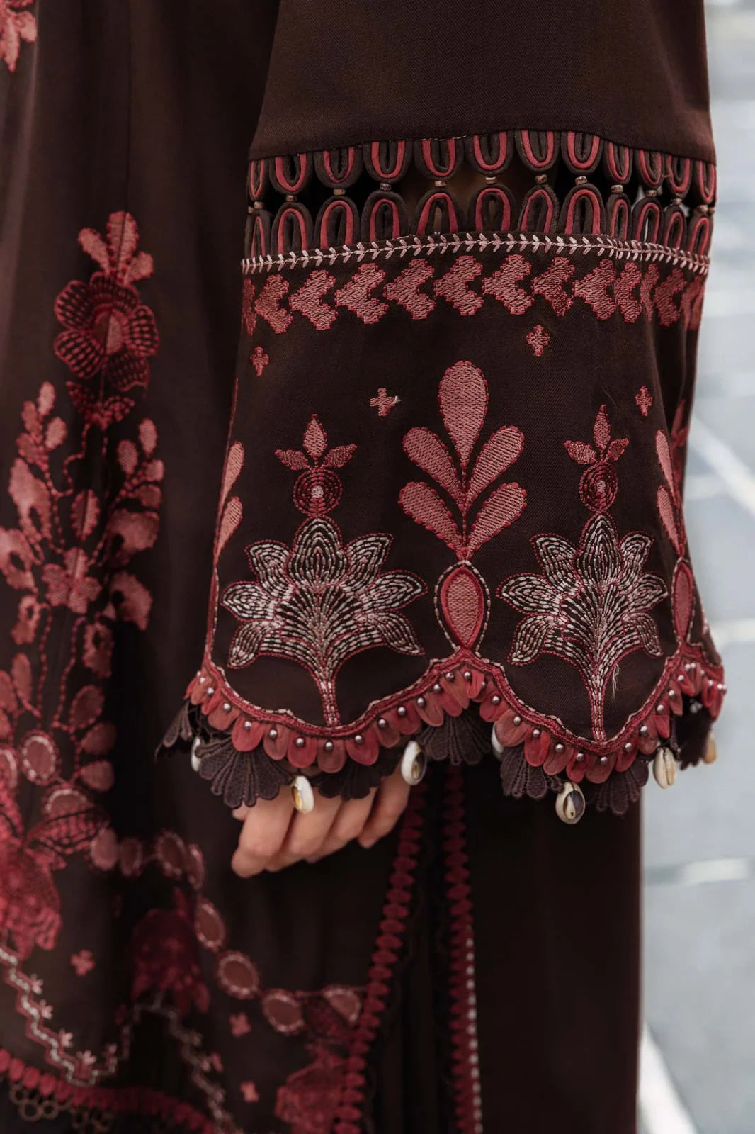 LF-MB3095 Dhanak Unstitched Embroidered 3pc Suit With Diamond Wool Printed Shawl