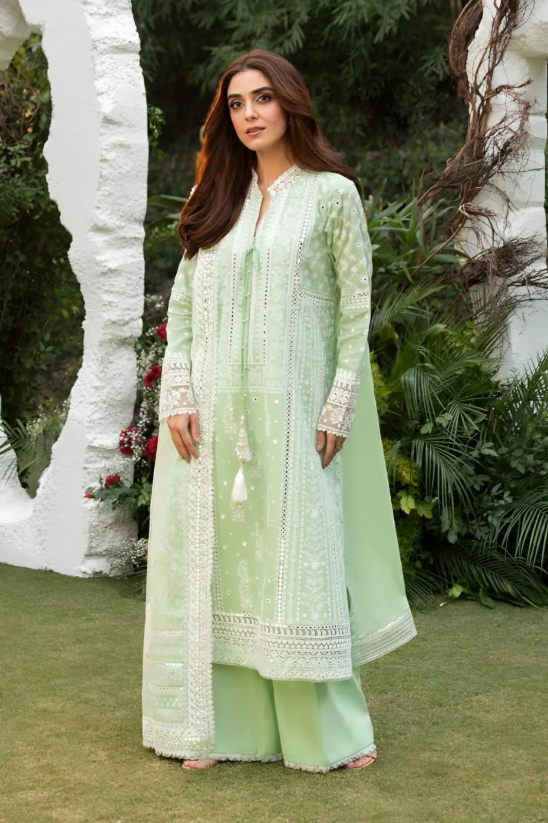 LF-SN2675 Unstitched Fully Embroidered Lawn Suit With Embroidered Organza Dupatta
