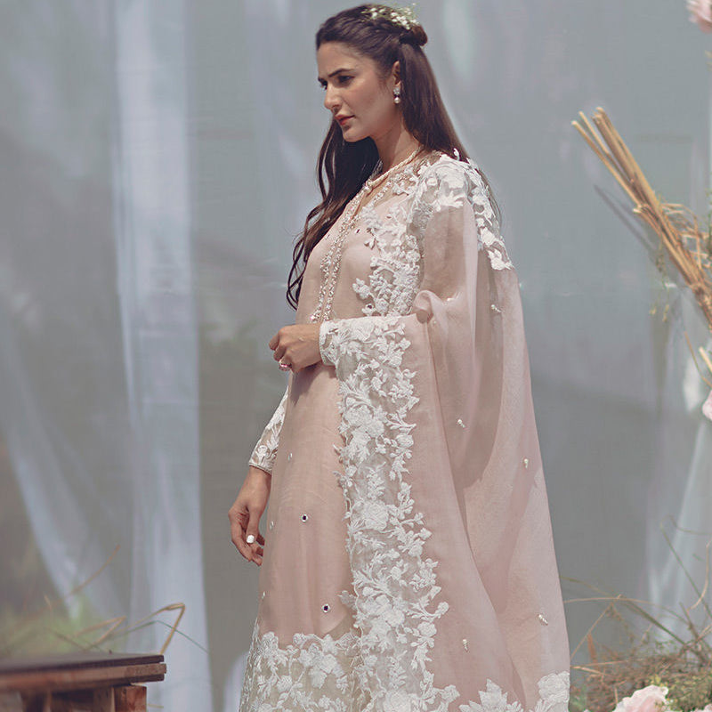 SR-90 Unstitched Lawn Embroided 3pc With Organza Embroidered Dupatta