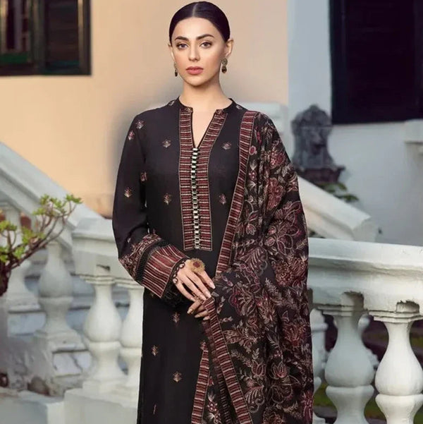 SR-1020 Dhanak Embroidered Suit with Dhanak Embroidered Shawl